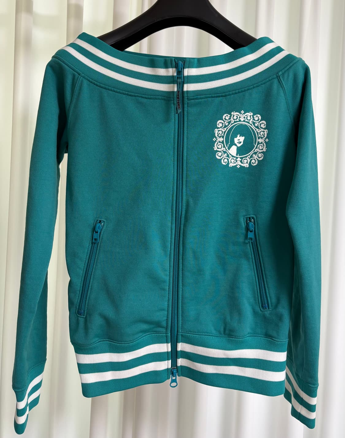 히스테릭글래머 오프숄더 집업💚 상품이미지1