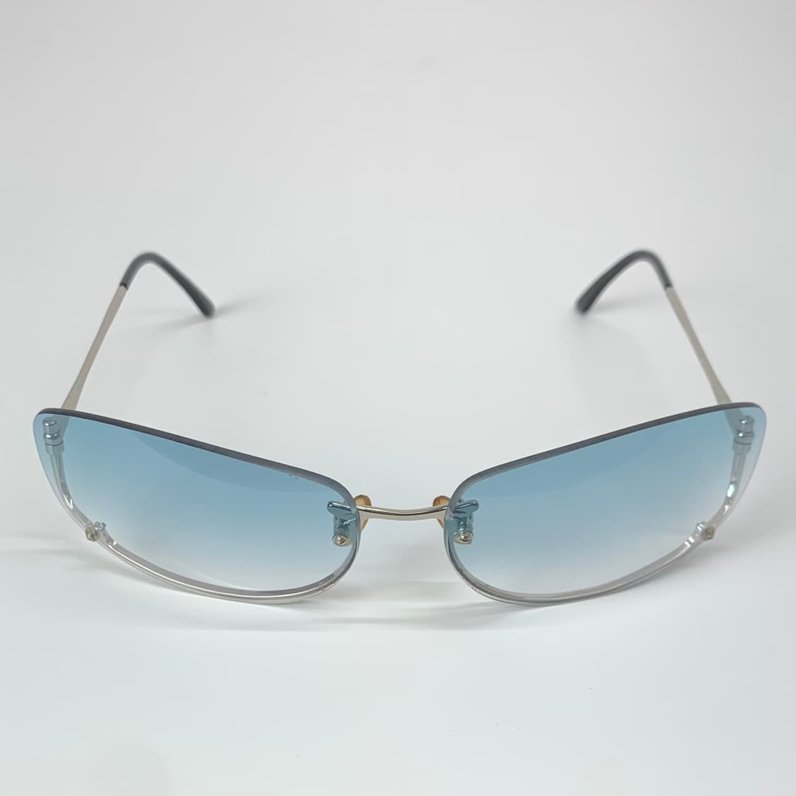 프라다 반무테 선글라스 상품이미지5