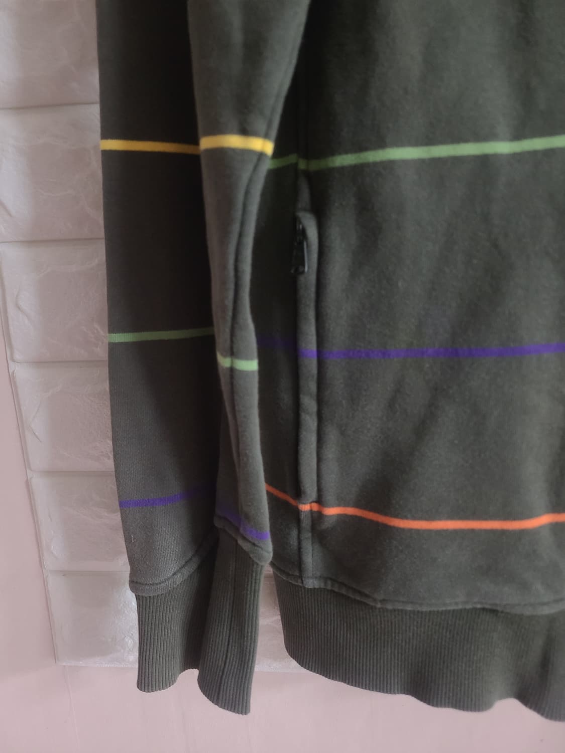 아디다스 올드스쿨 삼선 후드집업 카키 상품이미지5