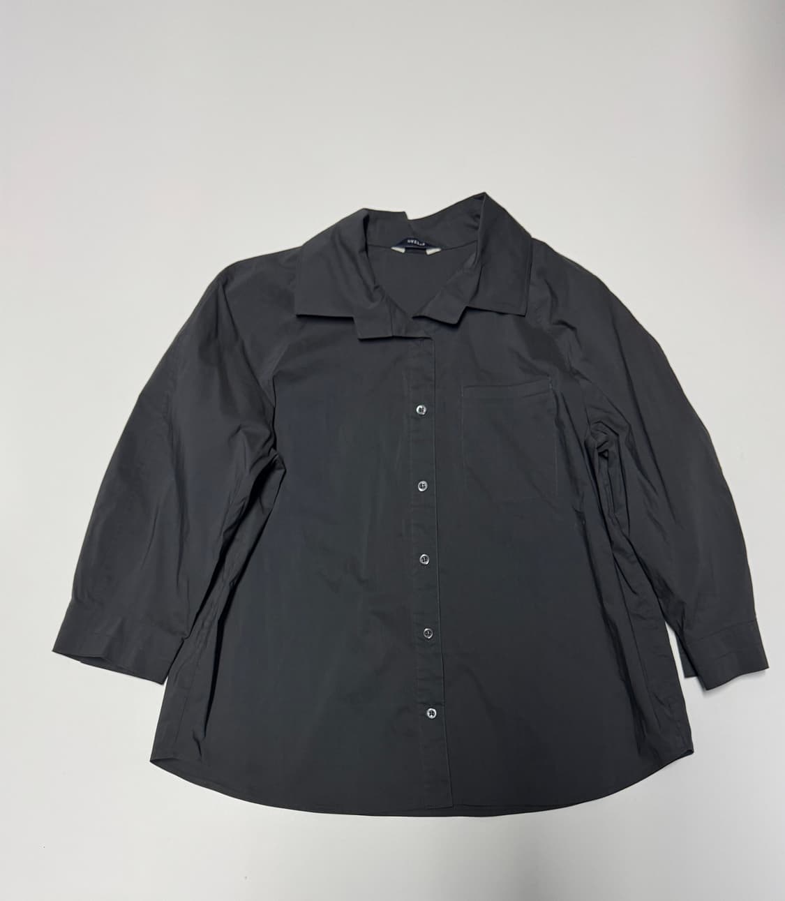 여성 헤지스 hazzys 23년도 포켓 셔츠 카키 상품이미지1