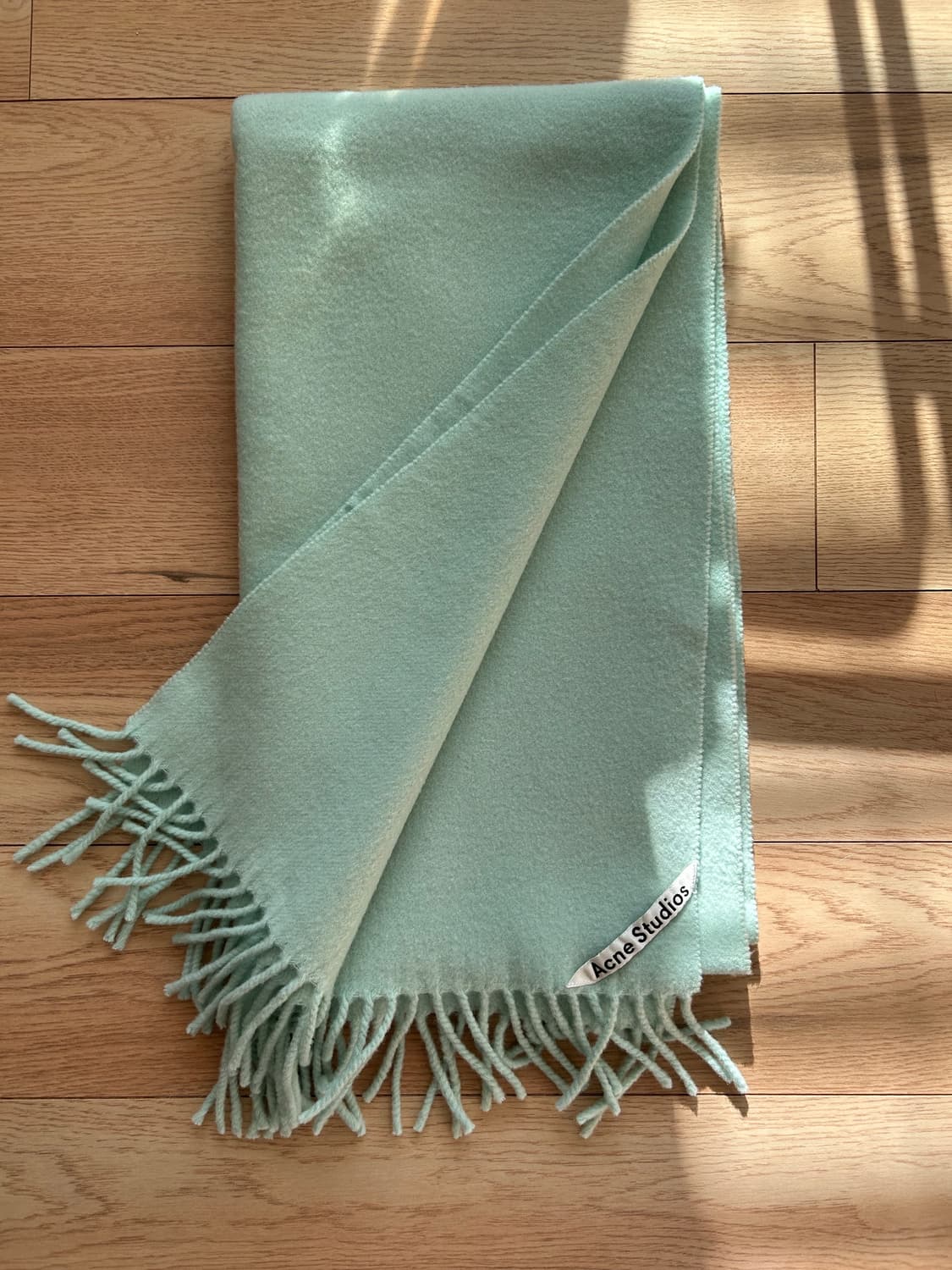 아크네 머플러 민트 그린 상품이미지6