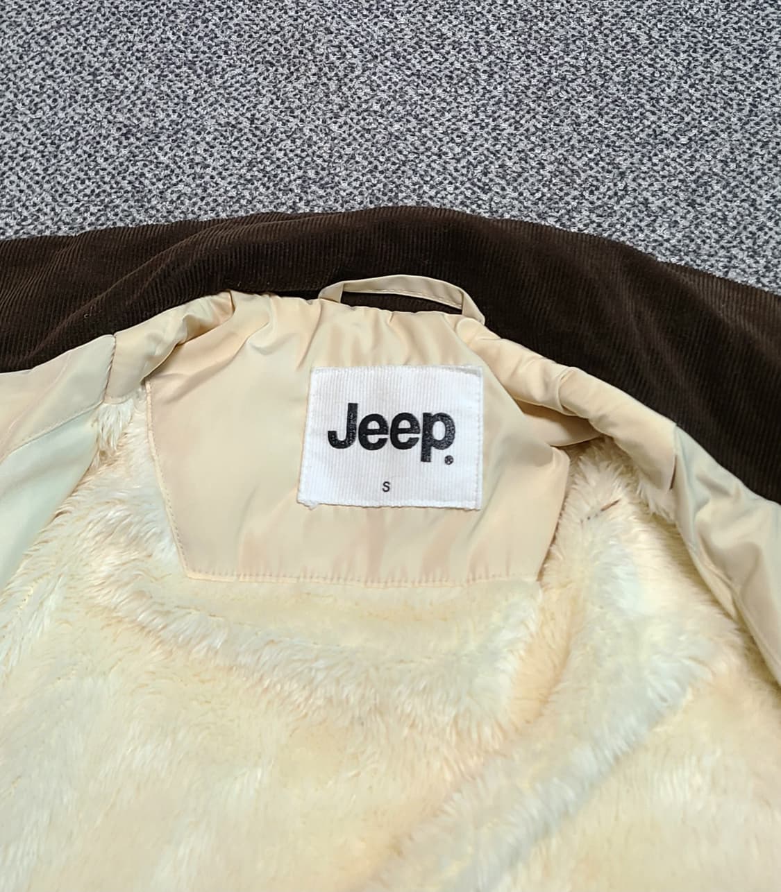 Jeep 퀼팅  덕다운 경량   자켓 아이보리 S(90) 상품이미지6