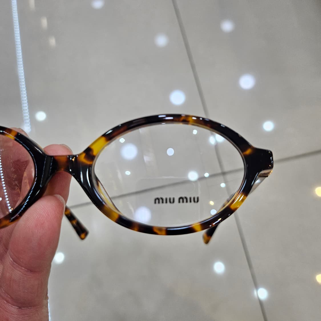 미우미우 리가드 새제품 시착도안함 상품이미지2