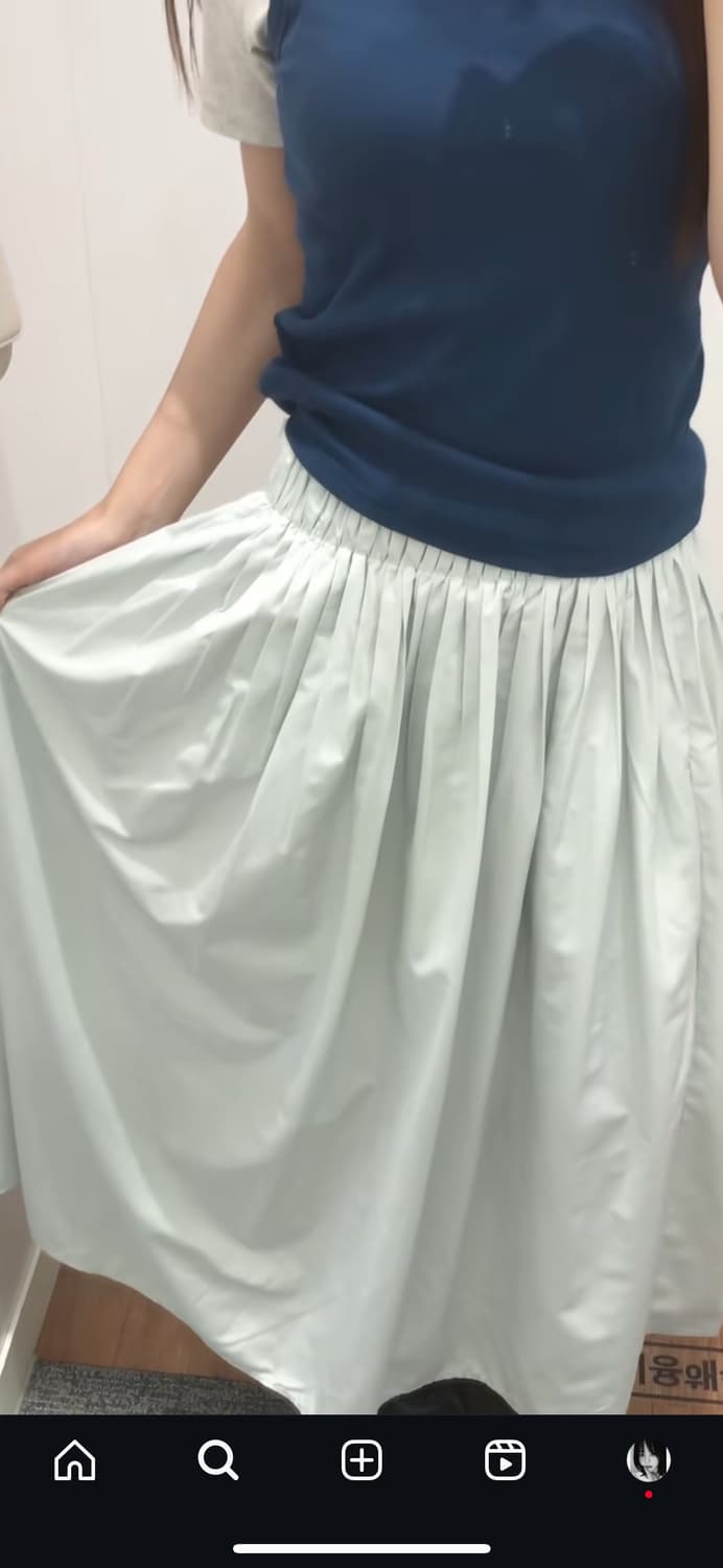 Uniqlo volume gather skirts 상품이미지2