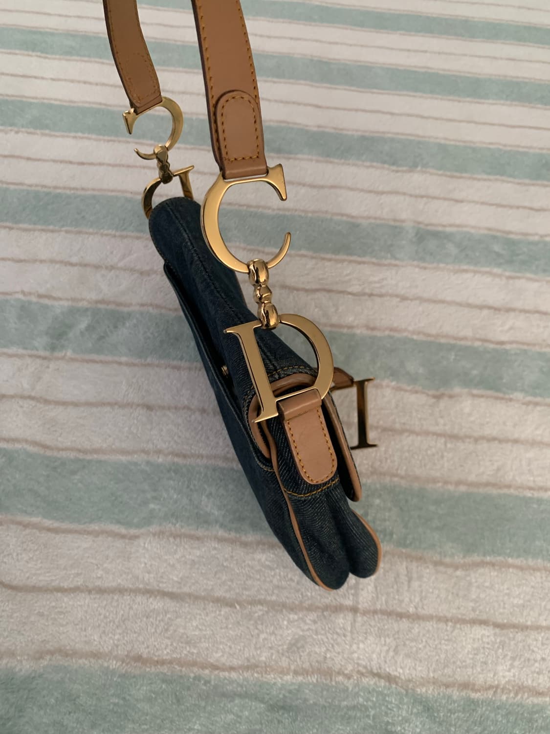 디올 데님 새들백 희귀피스 정품 가방 상품이미지8