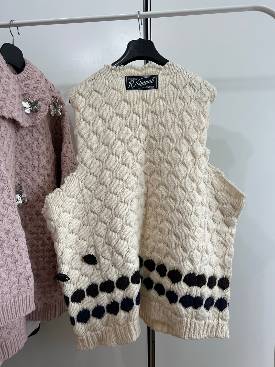 라프시몬스 코르사쥬 니트 베스트 상품이미지5