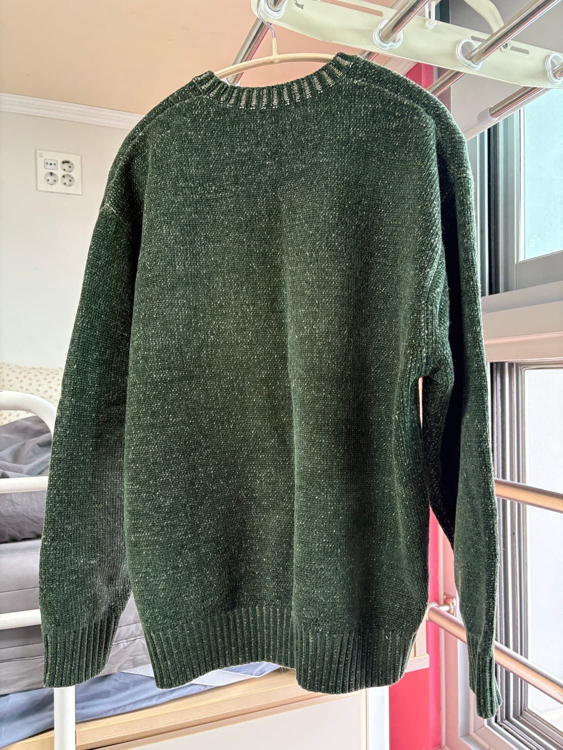 슈프림 콘트라스트 아크 스웨터 올리브 사이즈 M 팝니다 상품이미지2