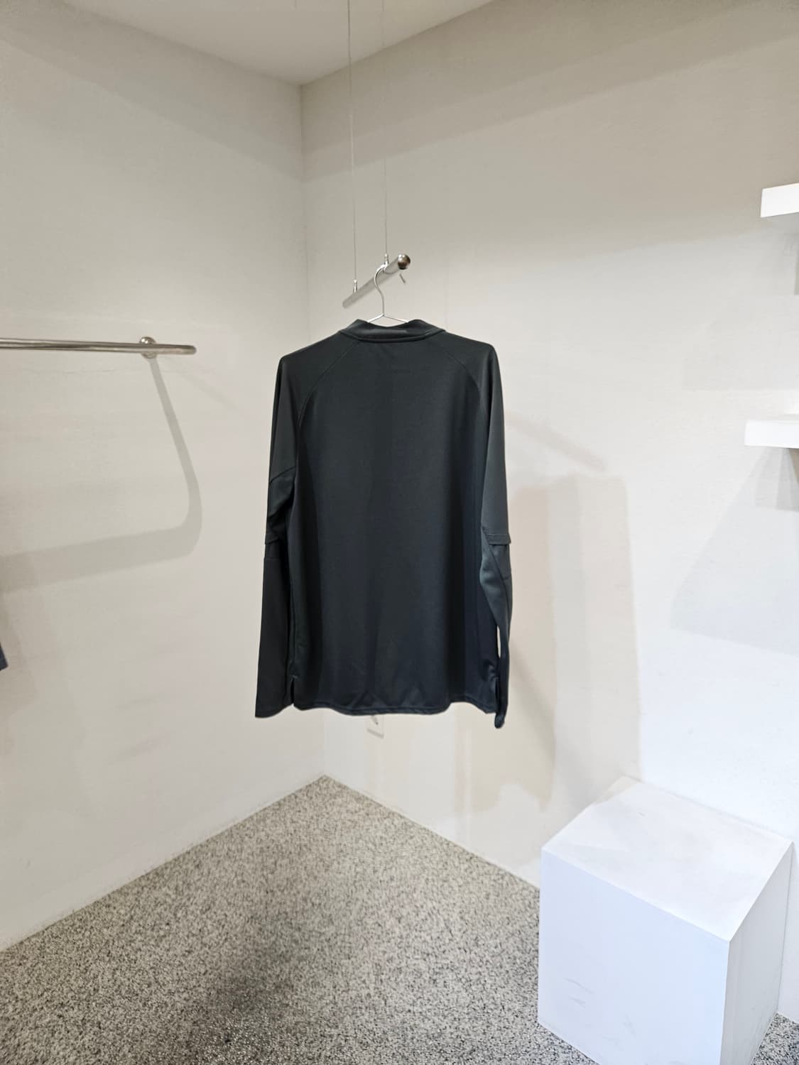 아디다스 맨유 트레이닝 탑 상품이미지2