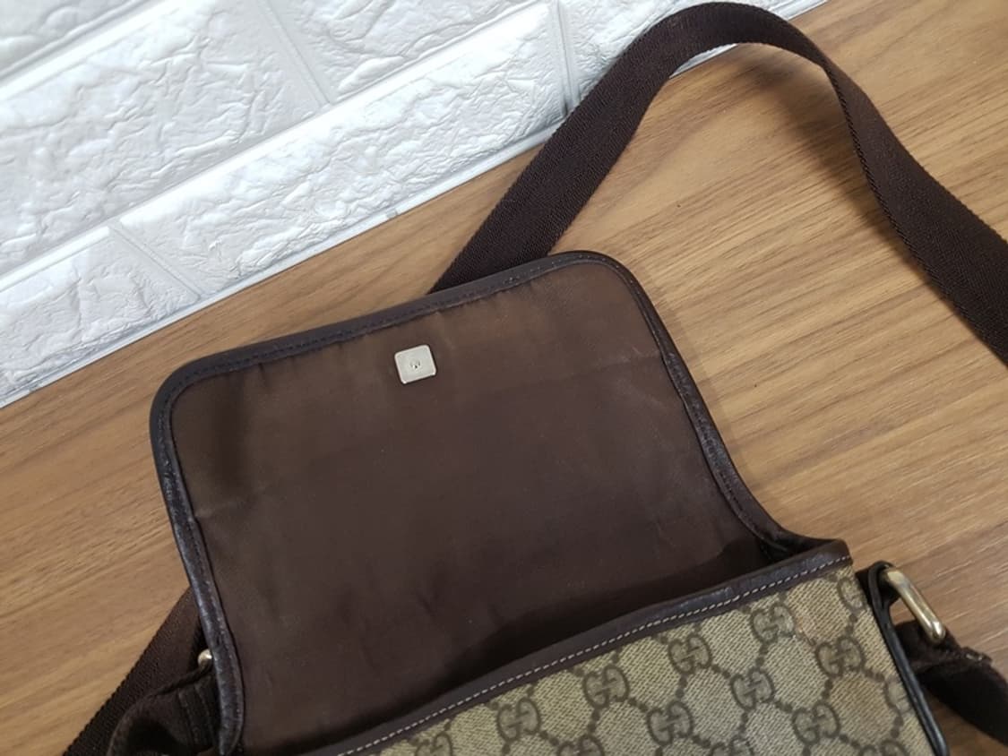 구찌 크로스백 (정품 남여공용가능) 223666 상품이미지10