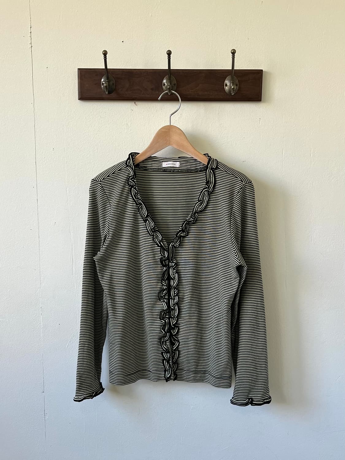 ORGANOVE 스트라이프 프릴 원 버튼 가디건 상품이미지1