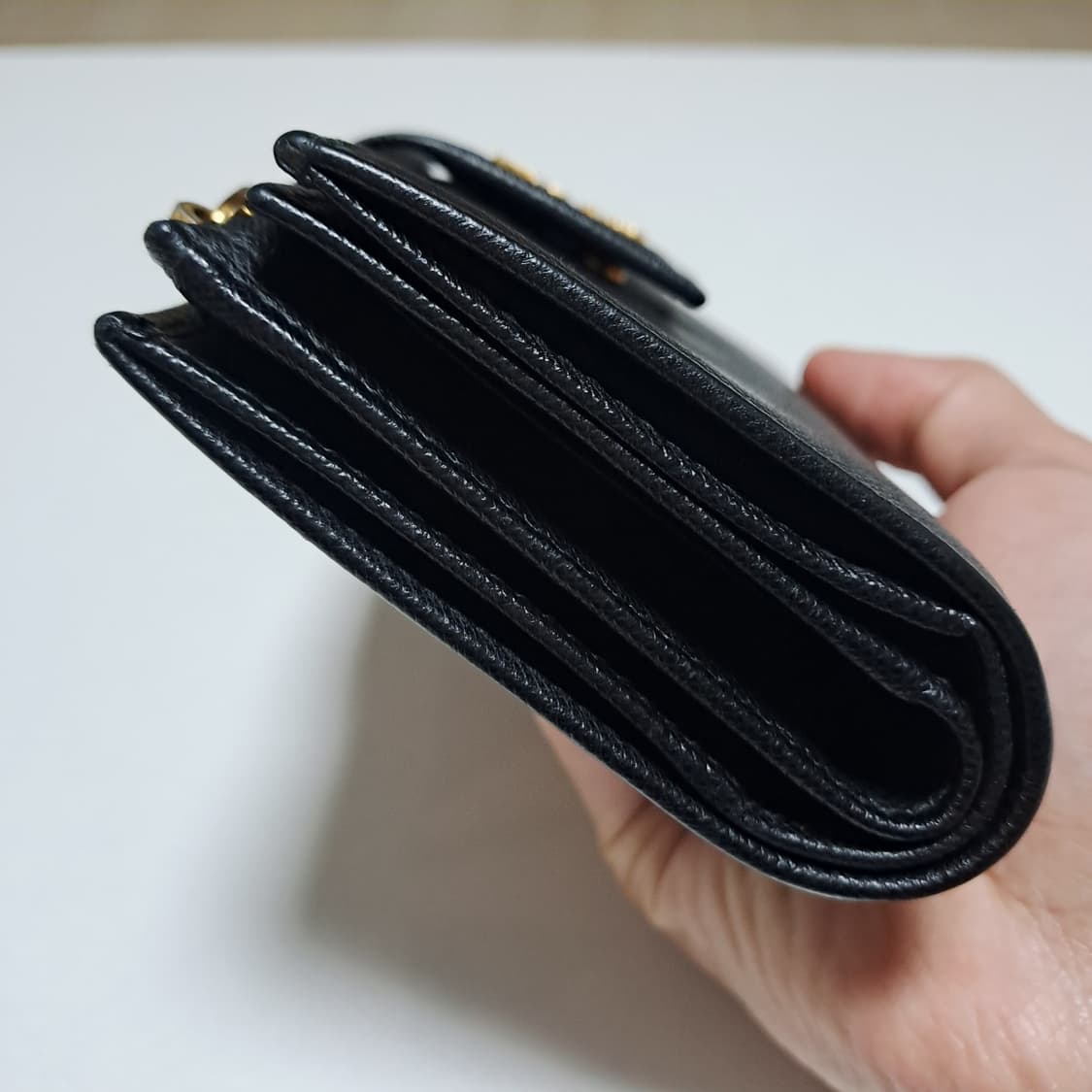 [100%/정품] 프라다 사피아노 레더 실용성 좋은 중지갑, 프라다지갑 상품이미지8