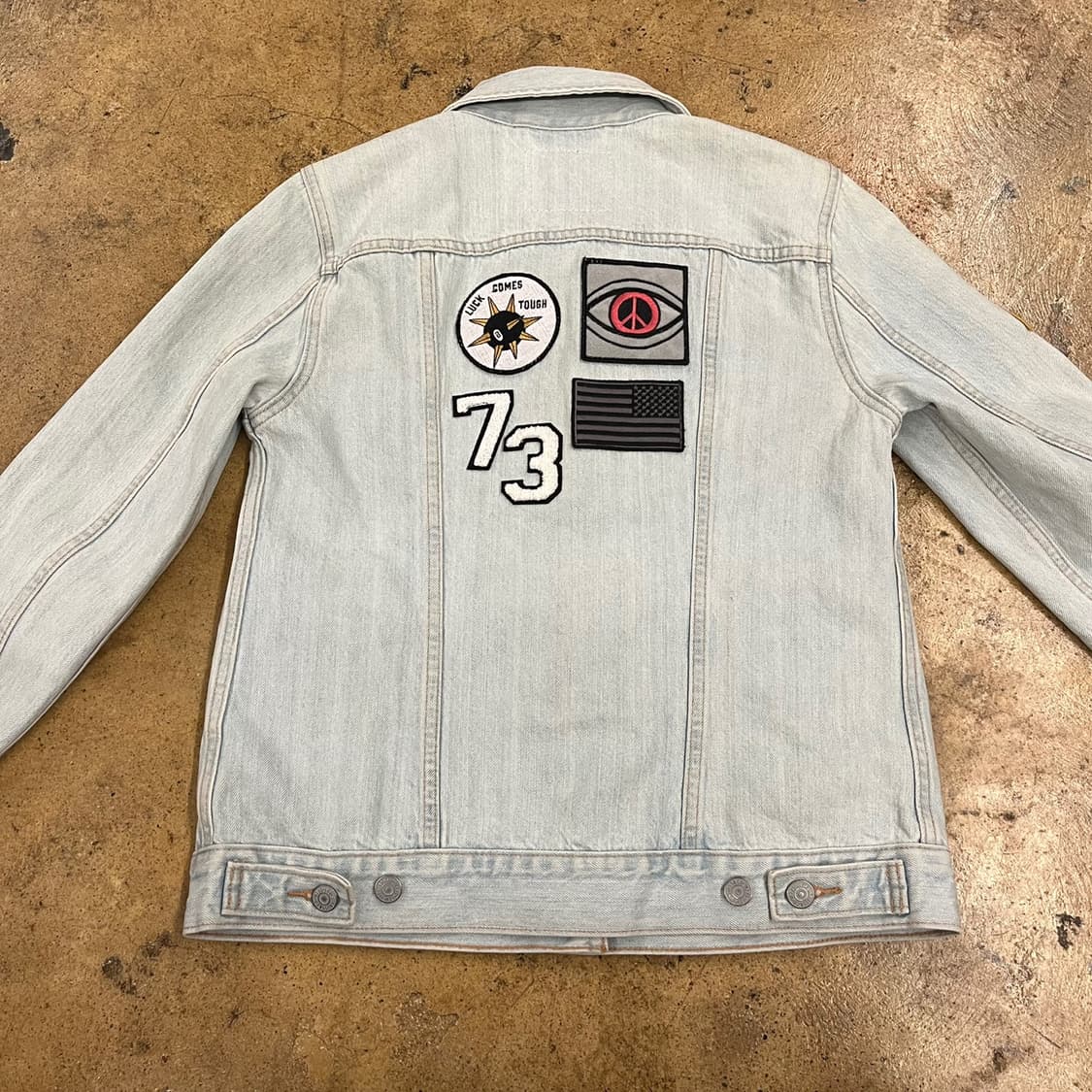 [정품/S] 리바이스 패치 데님 자켓 b17 상품이미지4