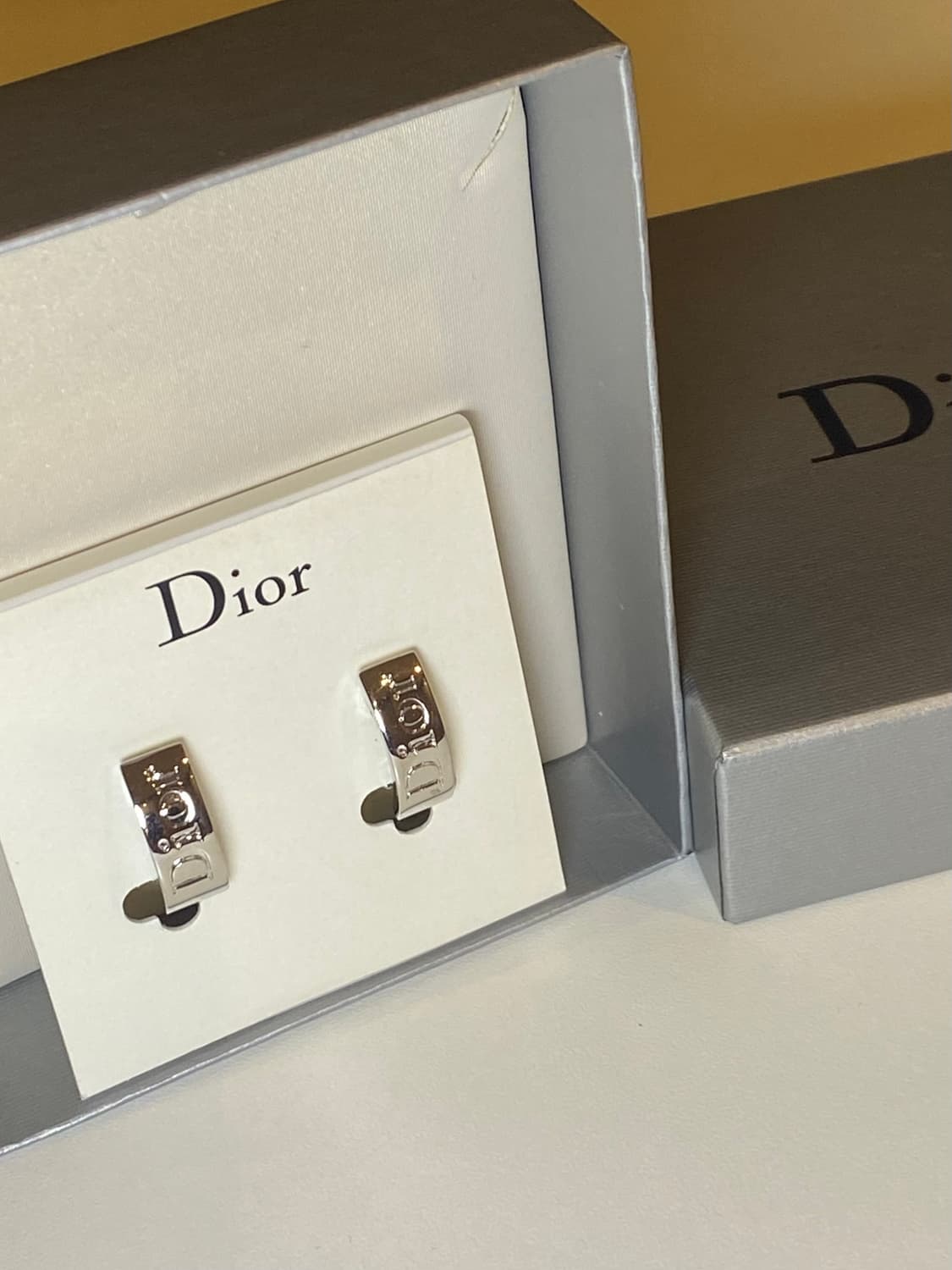 Dior 디올 클립 귀걸이 귀찌 상품이미지3