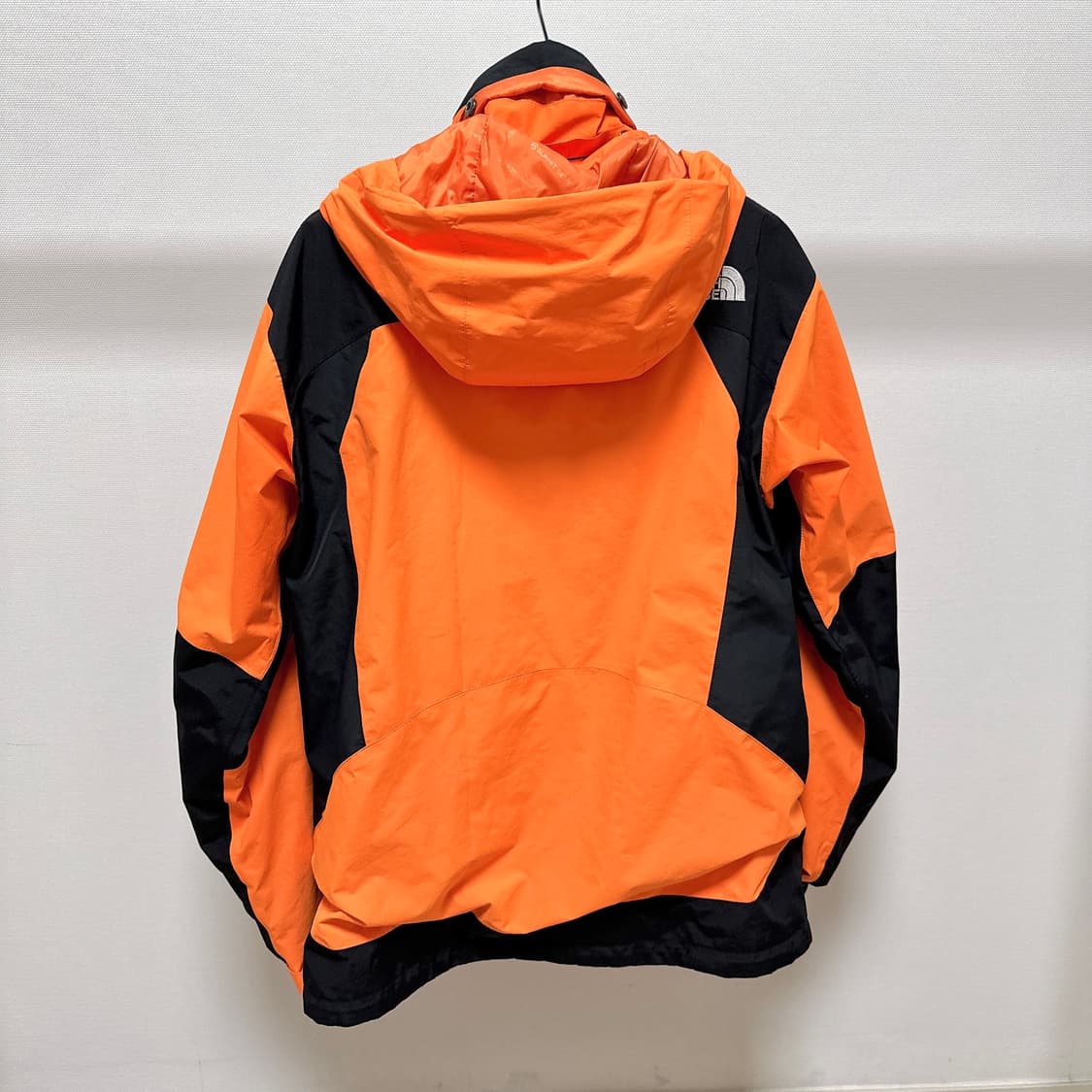 [L] 노스페이스 써밋시리즈 고어텍스 바람막이 아웃도어 등산복 상품이미지5