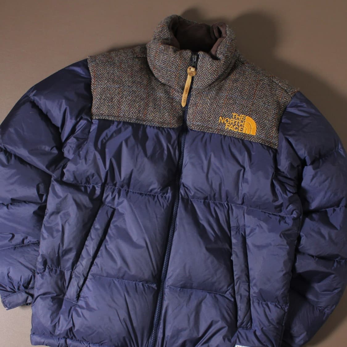The North Face × Harris Tweed 네이비 다운패딩 상품이미지2