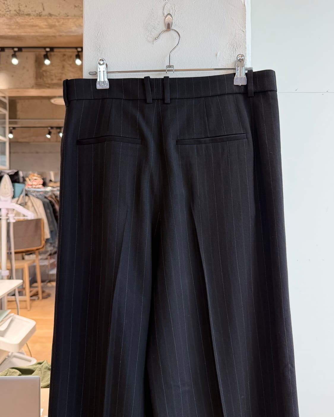 생로랑 블랙 스트라이프 와이드 슬랙스 팬츠  상품이미지6