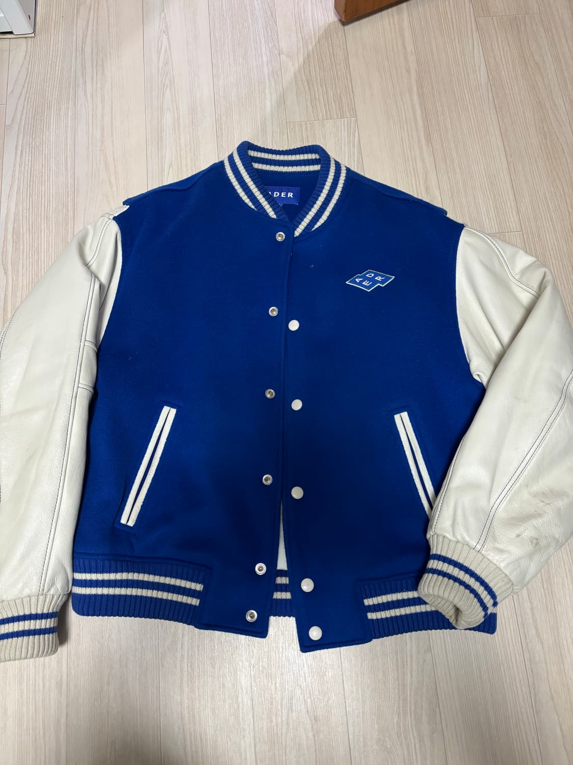 아더에러 블루 스타디움 바시티 자켓 상품이미지1