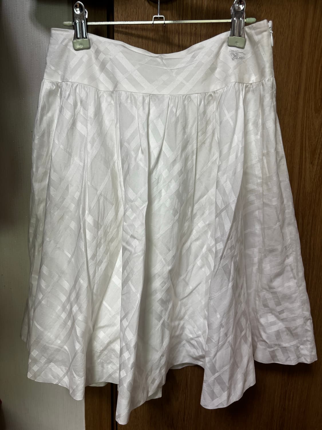 버버리 블루라벨 화이트 체크 스커트 상품이미지1