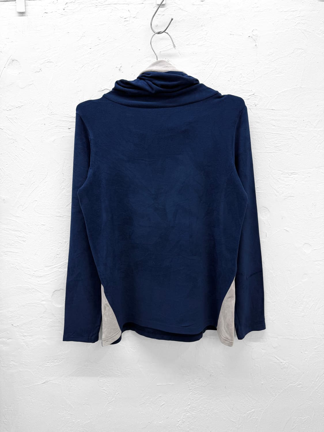 avi mode 드레이프 투톤 롱슬리브 상품이미지5