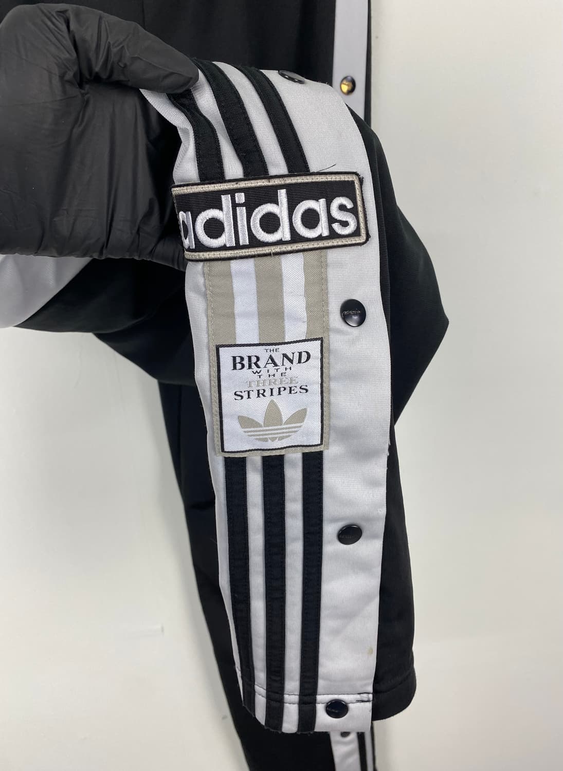 아디다스 아디브레이크 사이드 버튼 삼선 트랙팬츠 M 상품이미지1