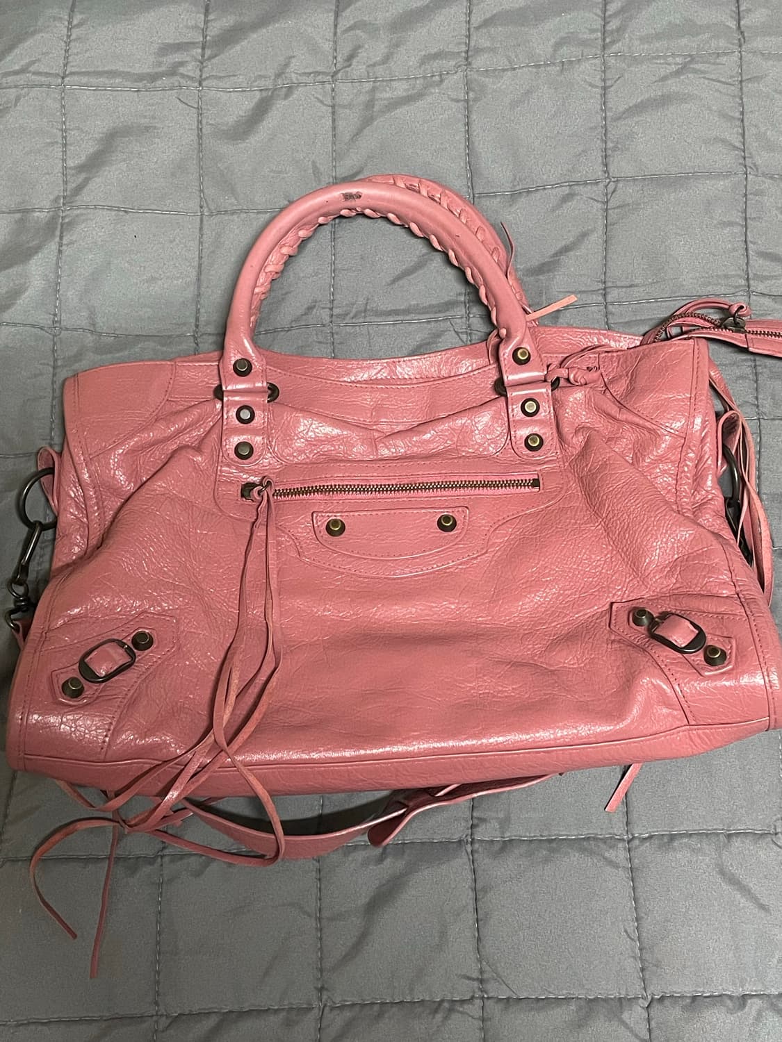 발렌시아가 모터백 상품이미지1