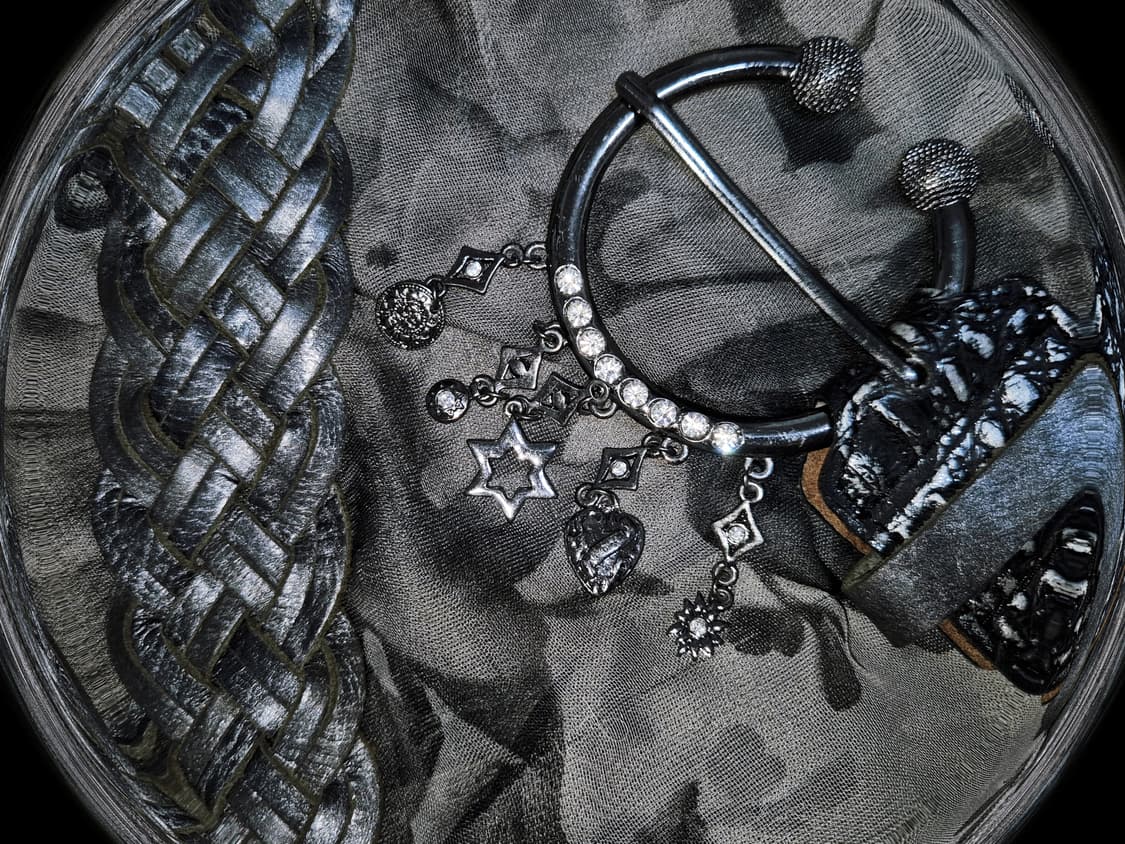 Vintage Black western charm crystal ☆ Be 상품이미지2