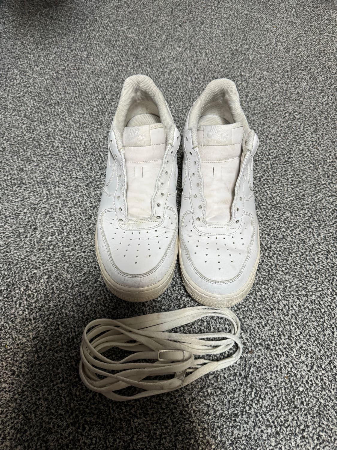 나이키 에어포스 스니커즈 상품이미지1