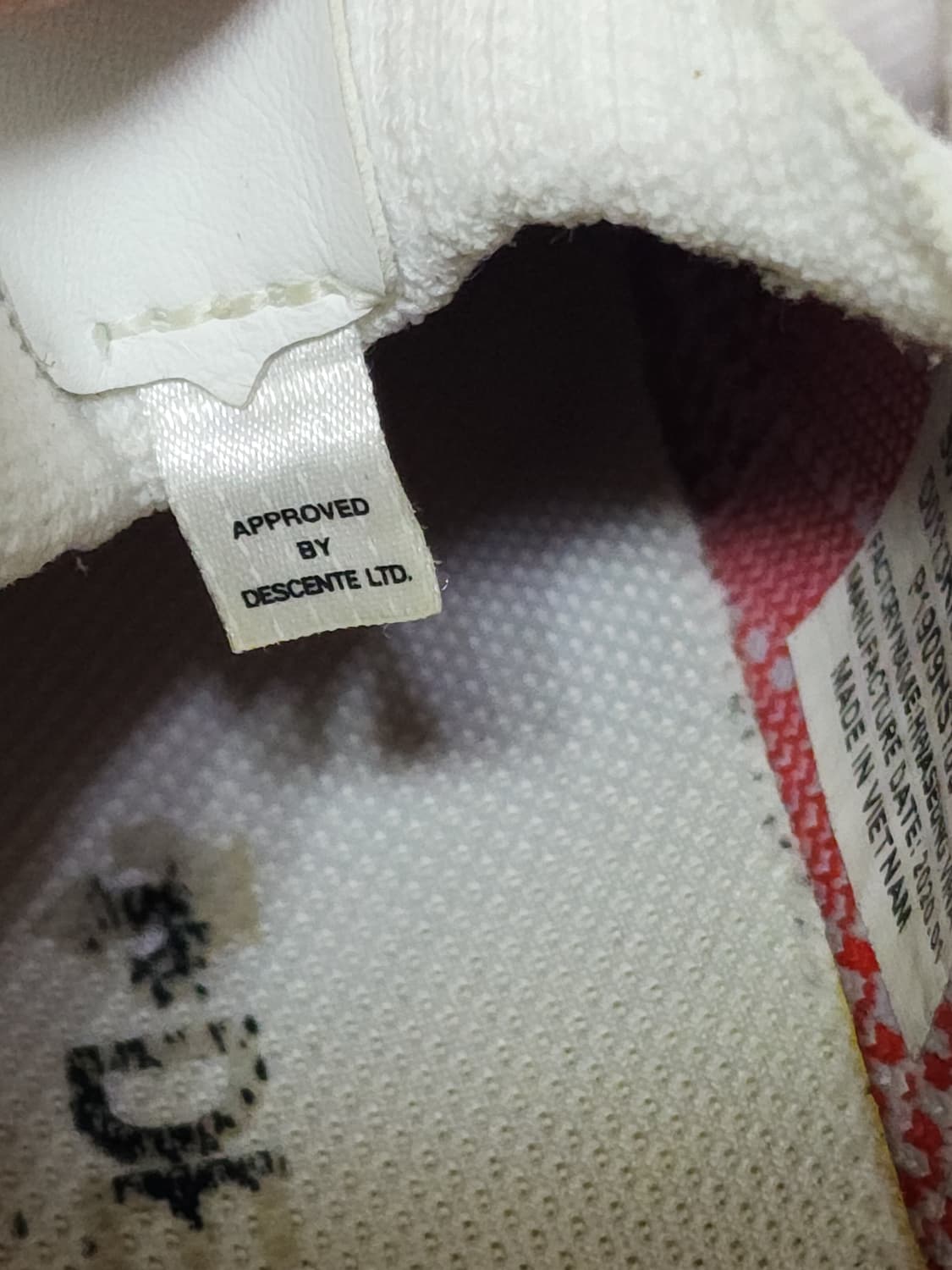 데상트 흰색 운동화 235mm 상품이미지6