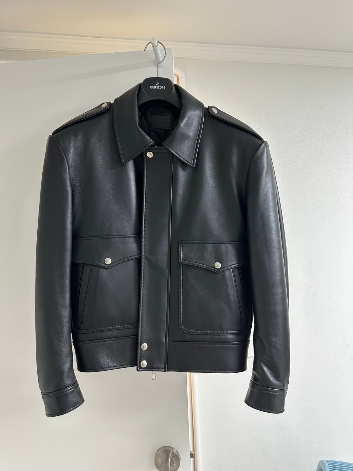 세비지 25fw a2 레더 자켓 L 상품이미지5