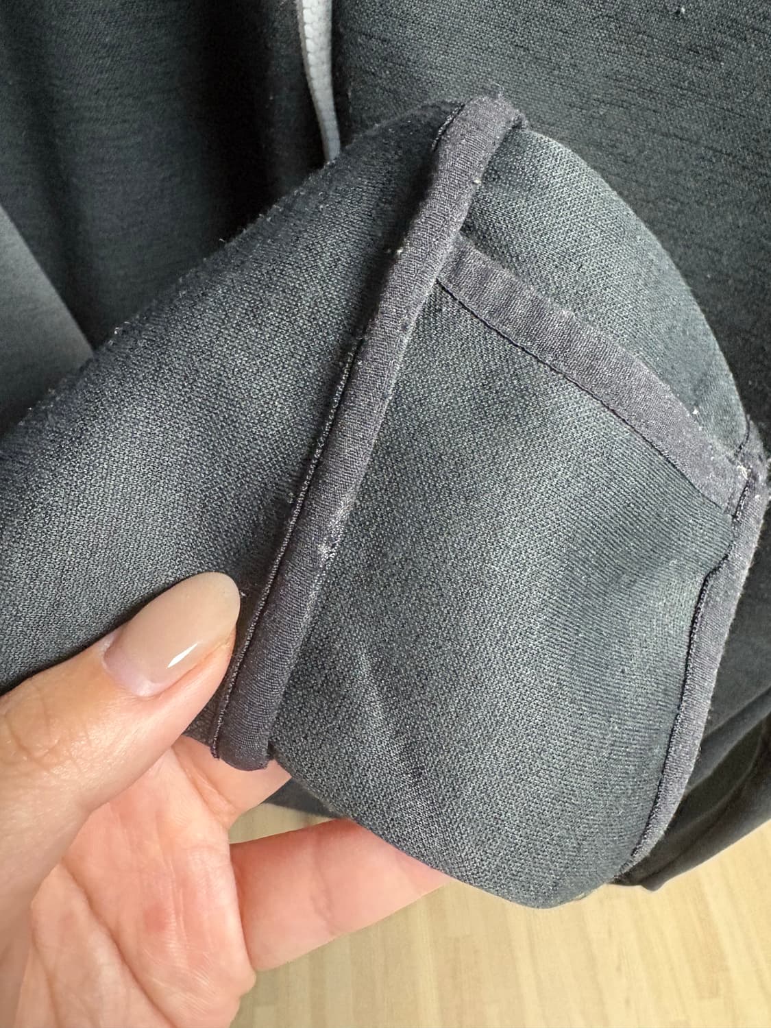 아디다스 슬림핏 후드집업 상품이미지3