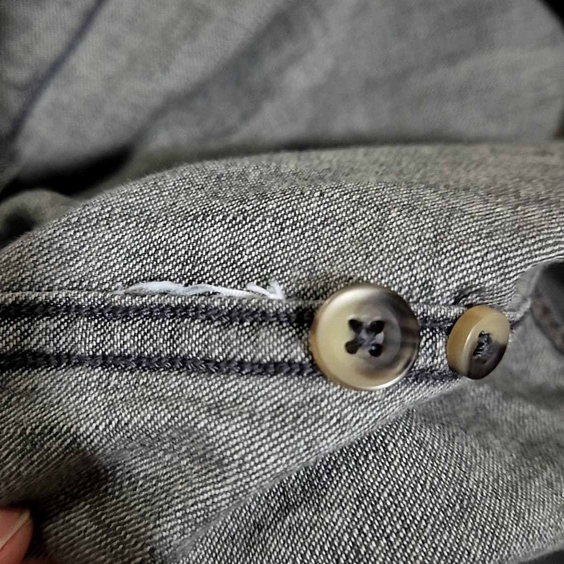 칼하트 FR 데님 셔츠  상품이미지5