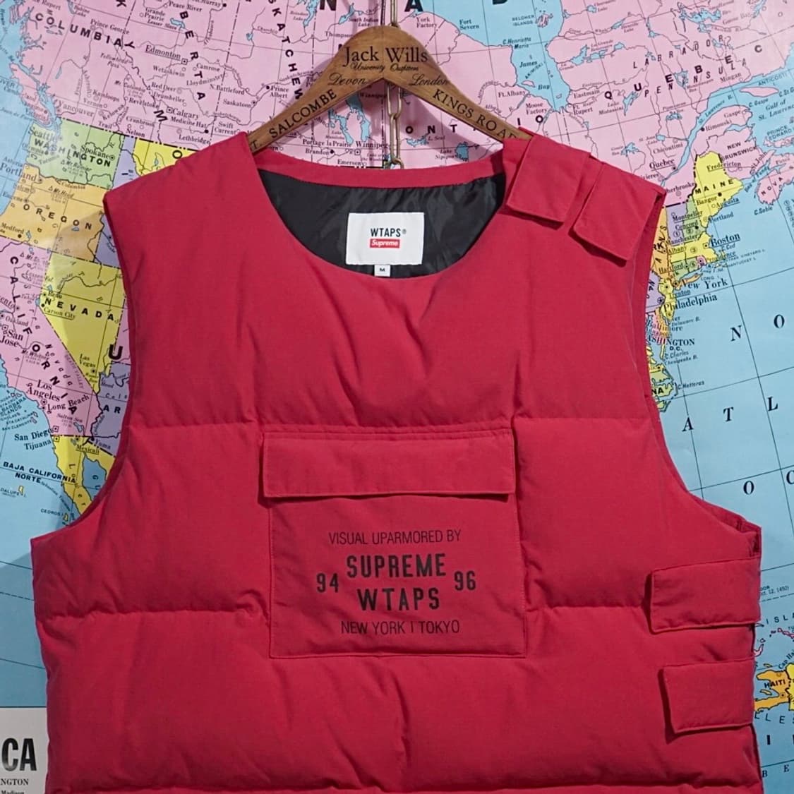 슈프림 X 더블탭스 텍티컬 다운 베스트 상품이미지2