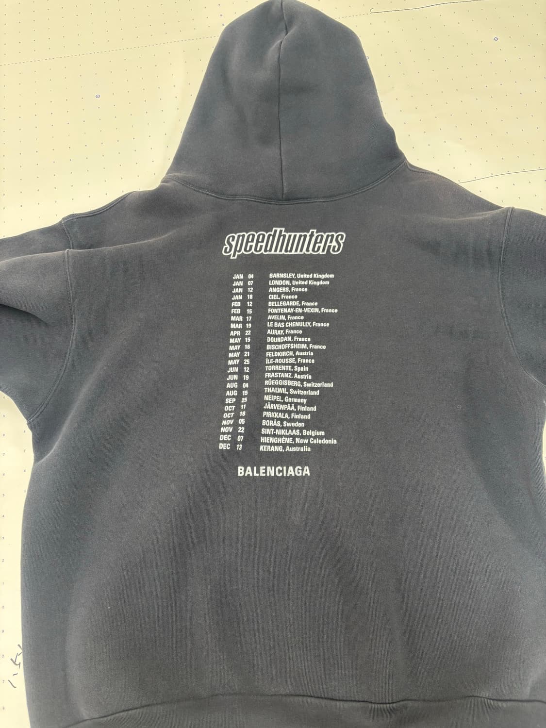 발렌시아가 스피드헌터 후드티 상품이미지3