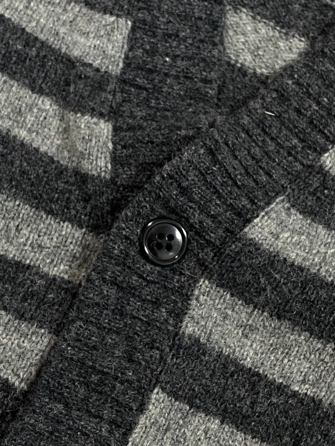 마카웨어 엘보 레더 패치 스트라이프 울 가디건 3 상품이미지3