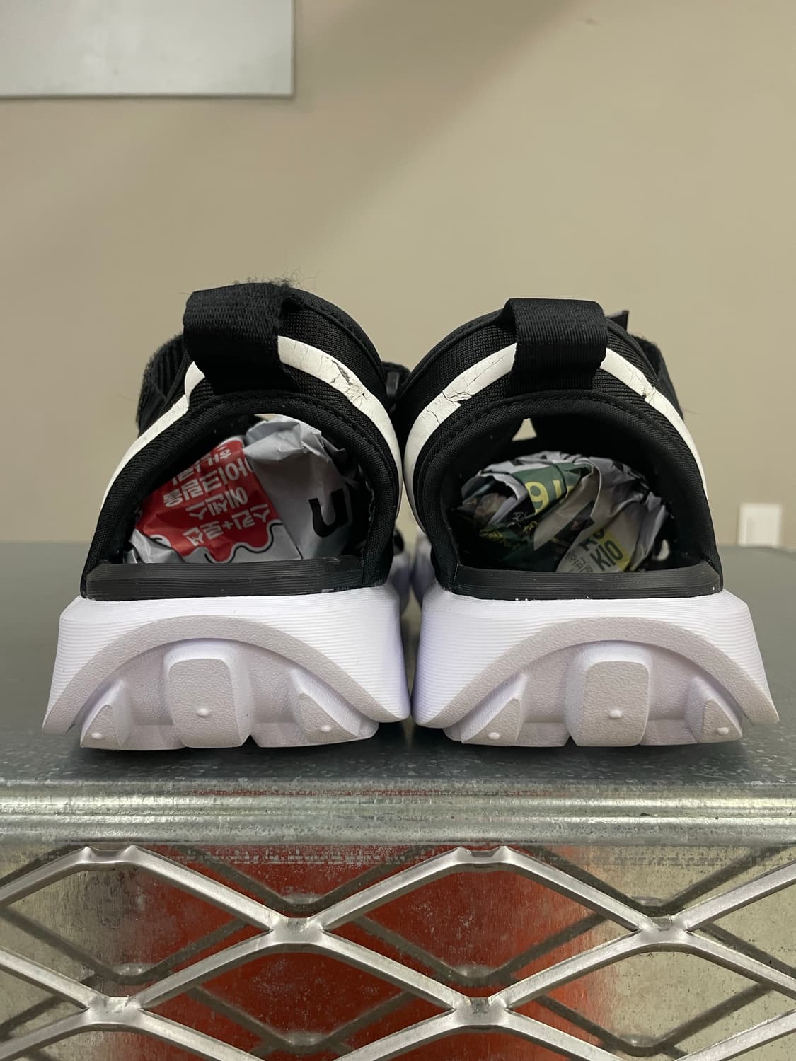 나이키 비스타 샌들 블랙 화이트 270 (gr-4449) 상품이미지3