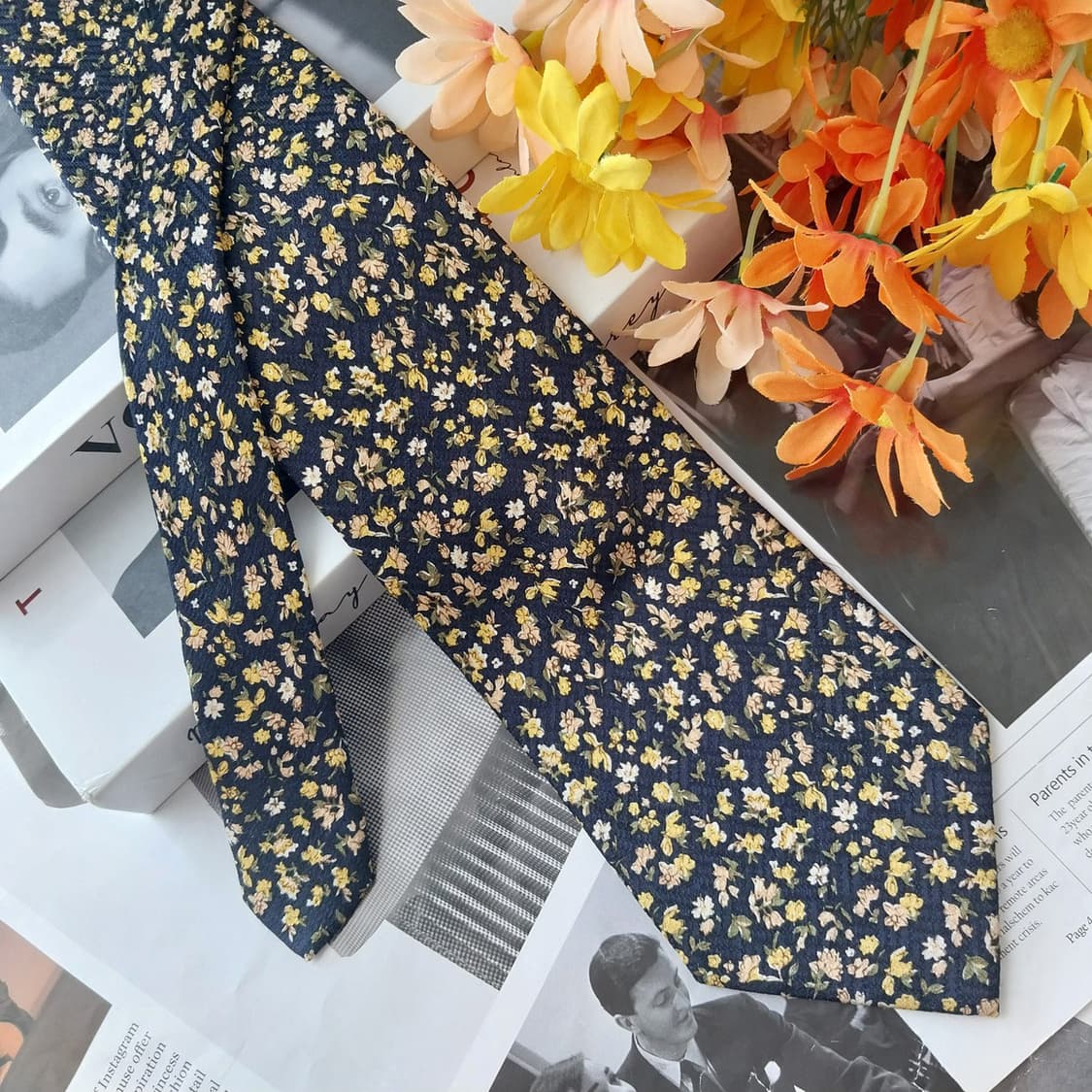 니나리치 네이비 플라워 패턴 넥타이 9.7cm A+~A등급 K2705
 상품이미지4