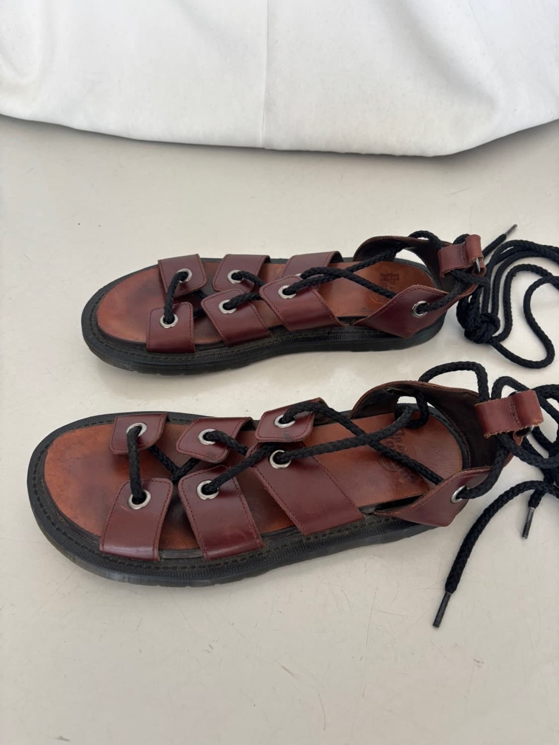 Dr.Martens Gladiator Sandal 상품이미지3