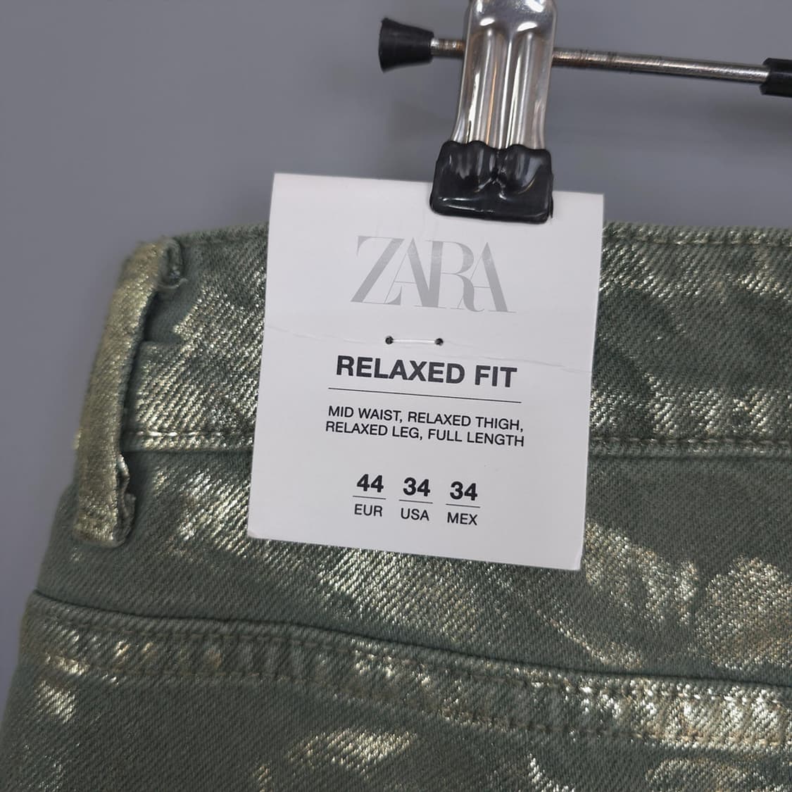 새제품) 자라 ZARA 메탈릭 페인트 코튼 진 팬츠 골드카키 34 상품이미지5