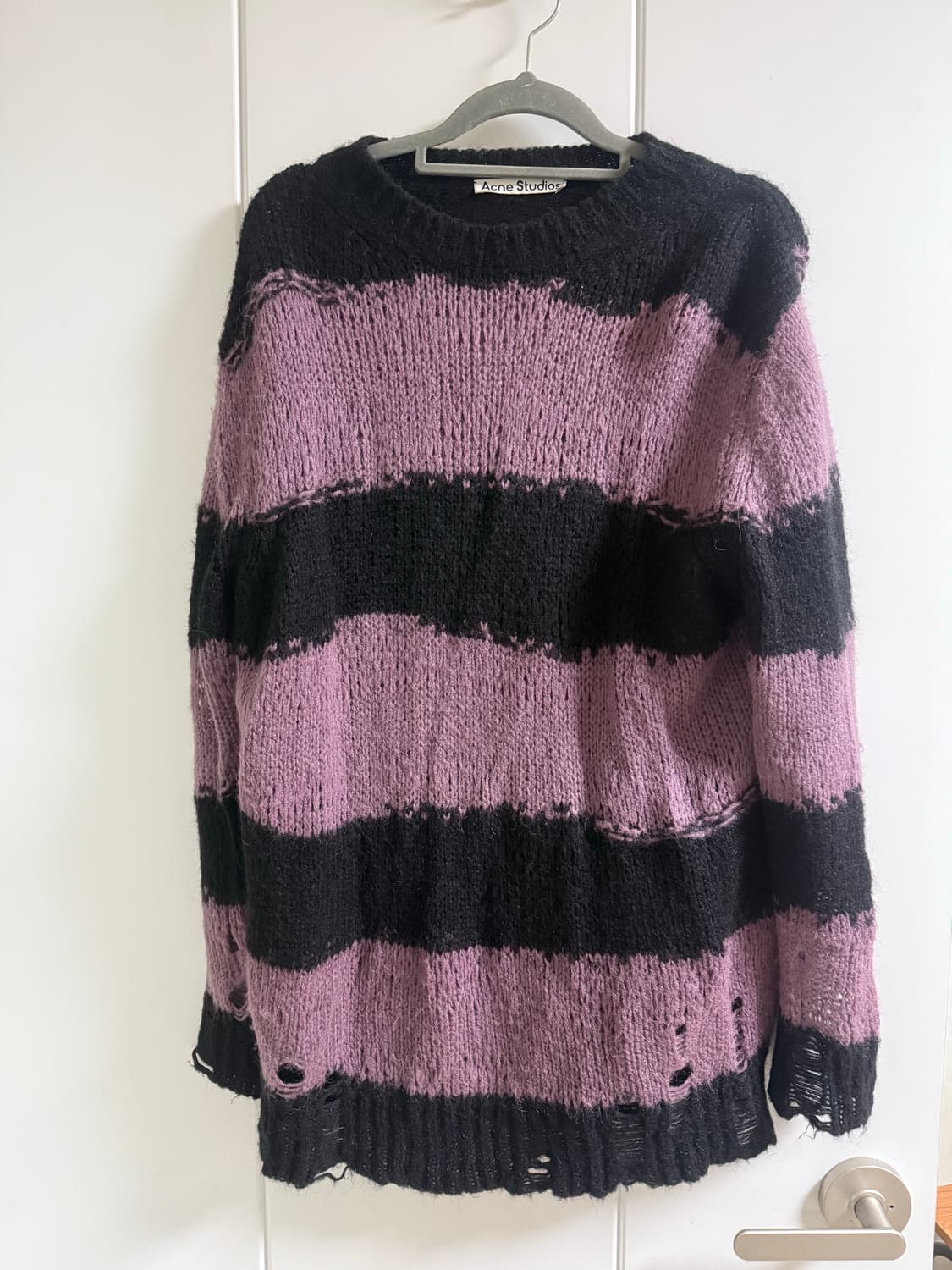 아크네 23fw 니트 상태A 상품이미지1