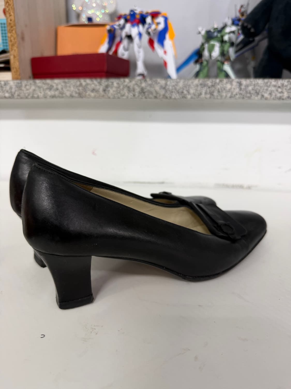 정품) 페라가모 여성 간치니 블랙 로퍼 구두 5.5 상품이미지4