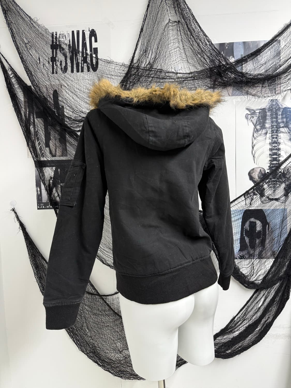 00s fur detailed hood zip-up 상품이미지6