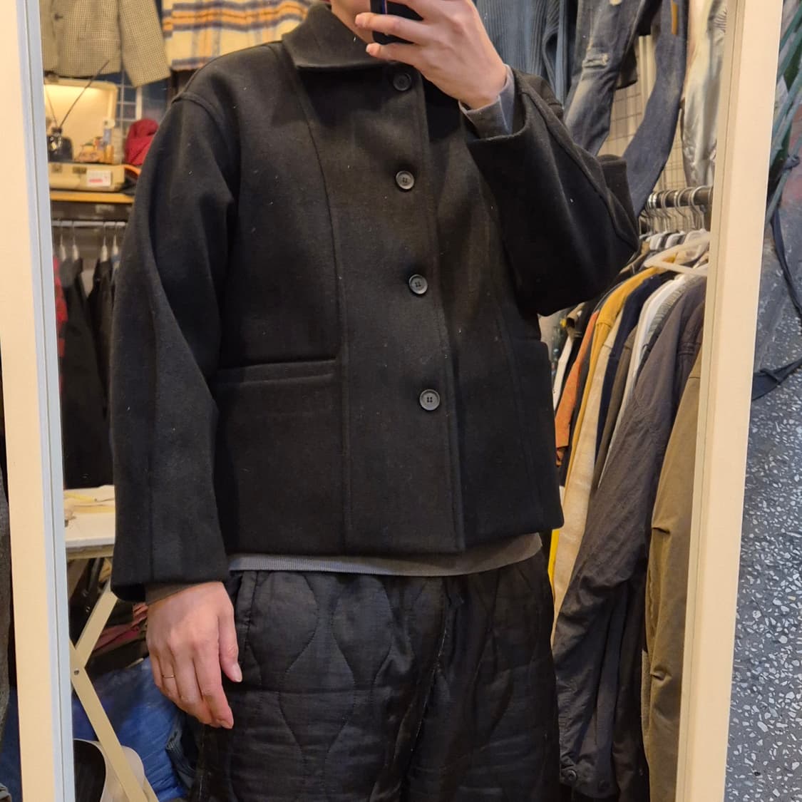 FREE(착샷잇음) 블랙 울 숏 카라자켓 상품이미지4