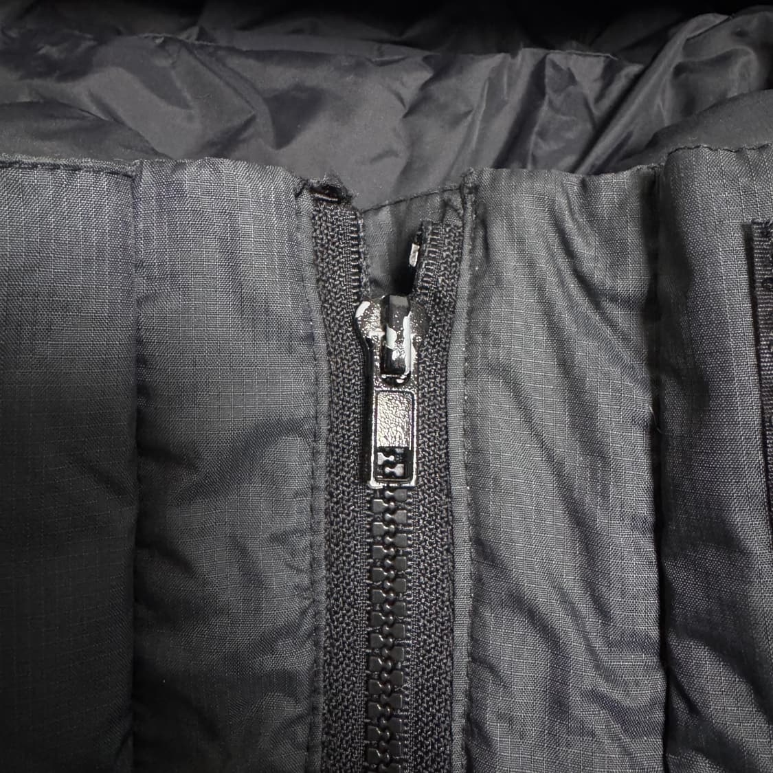 노스페이스 히말라야 800 필 파워 블랙 패딩 상품이미지5