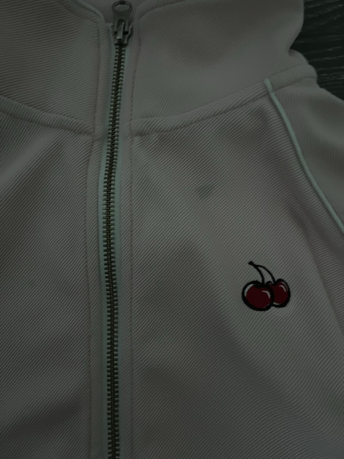 키르시 체리 레이스 포인트 크롭 트랙 점퍼 상품이미지3