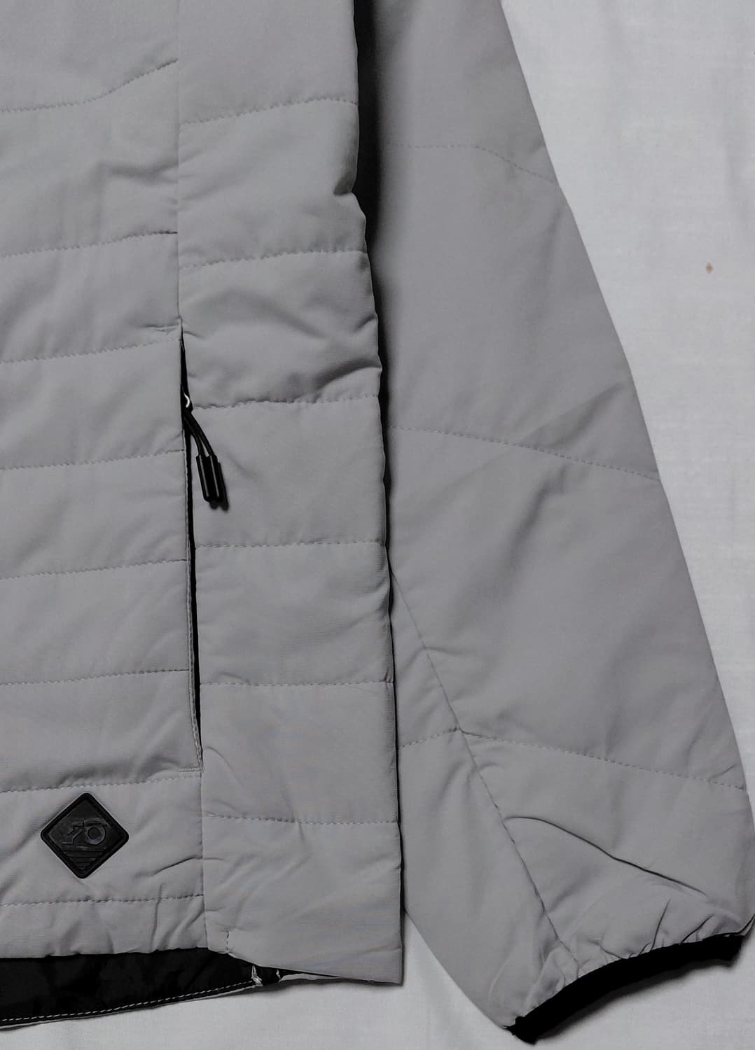 [L] FO(FINDOUT) 2WAY 경량 패딩 (긴팔/반팔 변형 가능) 상품이미지3