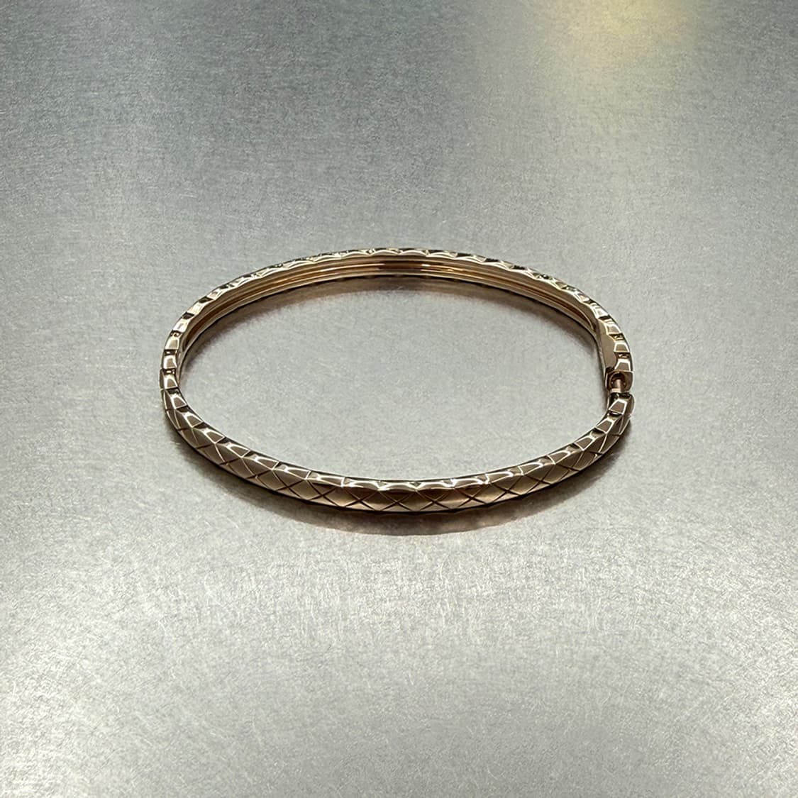 샤넬 코코크러쉬 브레이슬릿 퀼팅 팔찌 베이지 골드 J12324 상품이미지7