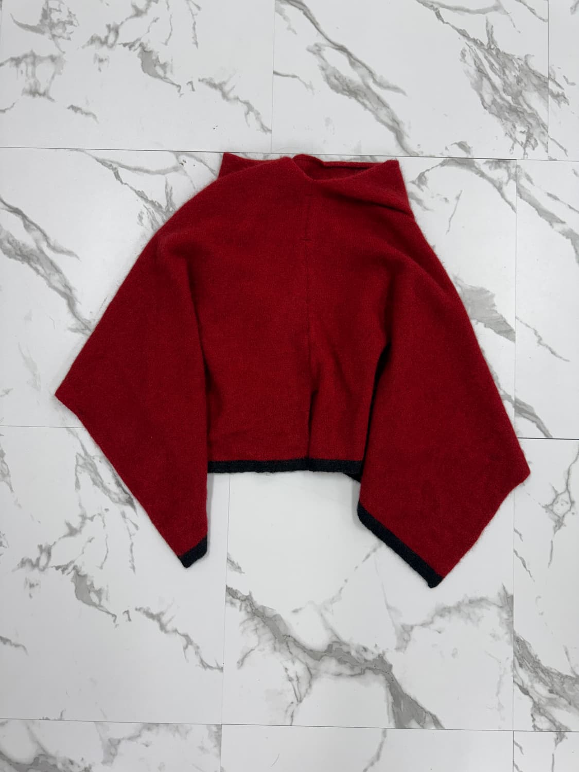 MERINOMINK 레드 울 니트 케이프 상품이미지2