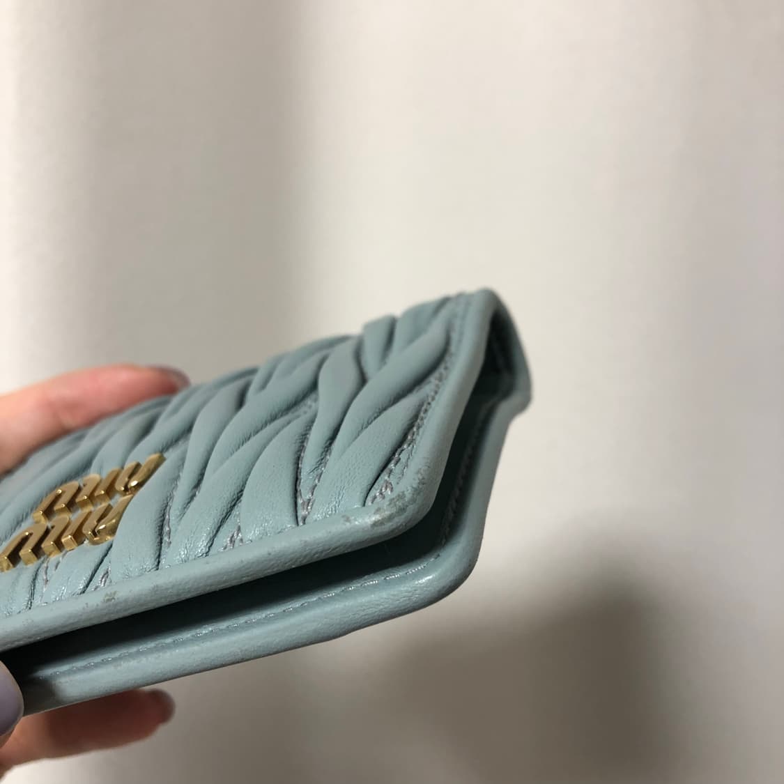 미우미우 마테라쎄 반지갑 상품이미지4