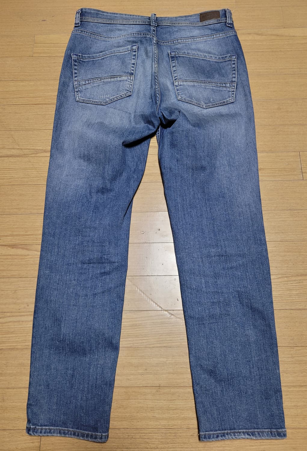 시리즈 워싱 청바지
 상품이미지9