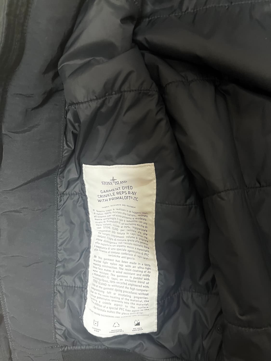 스톤아일랜드 크링클랩스 24FW 상품이미지3